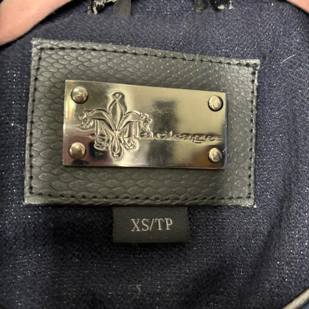 Mackage peacoat navy blue and metallic silver thread XS jacket - Picture 4 of 6